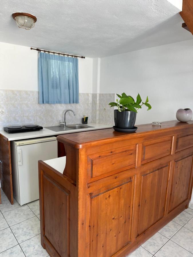 Hotel Paradisos Oia Екстер'єр фото