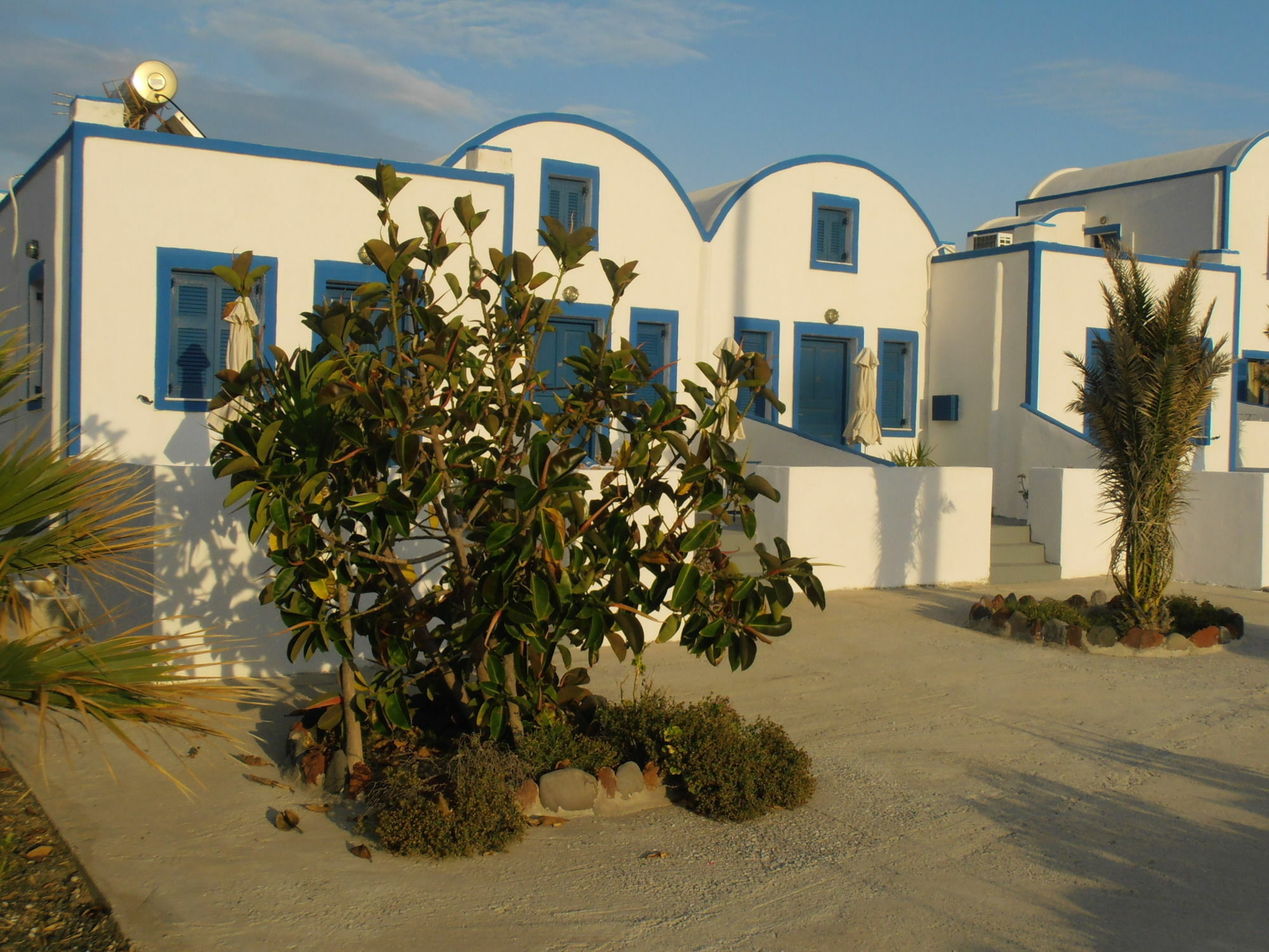 Hotel Paradisos Oia Екстер'єр фото